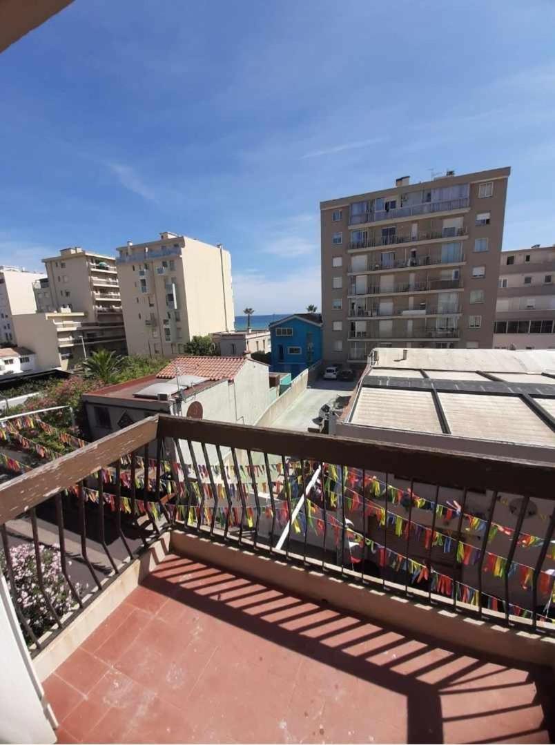 Appartement Avec Vue Sur Mer Canet-en-Roussillon Luaran gambar